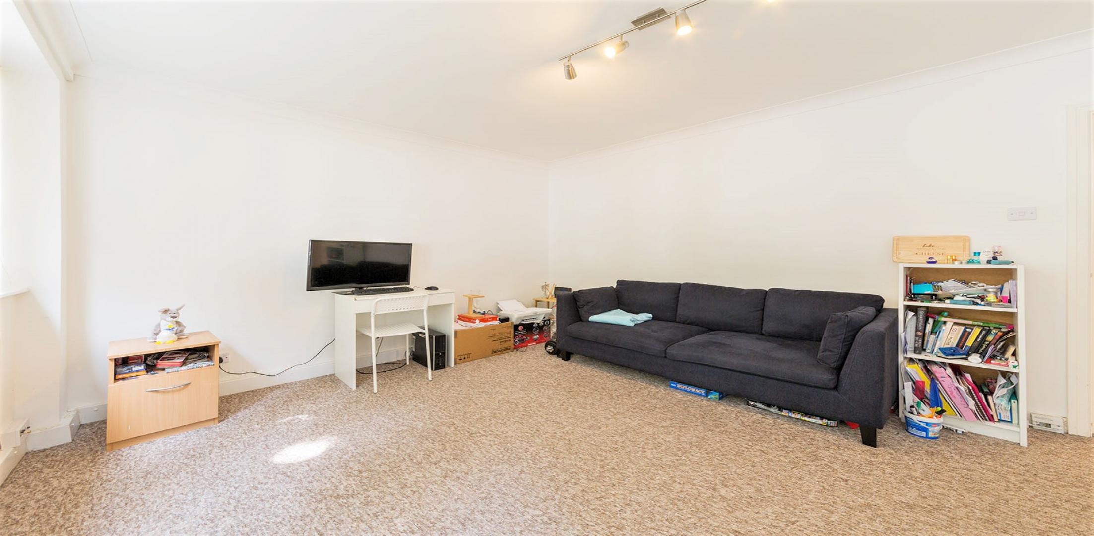 			NEW INSTRUCTION, 1 Bedroom, 1 bath, 1 reception Flat			 Fellows Road, BELSIZE PARK/SWISS COTTAGE